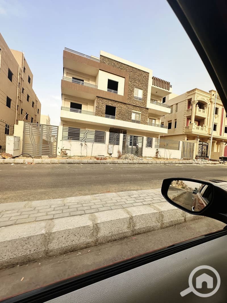 3 4aad4555-a347-4aaa-88c3-d7ec9ebf38ad. jpeg