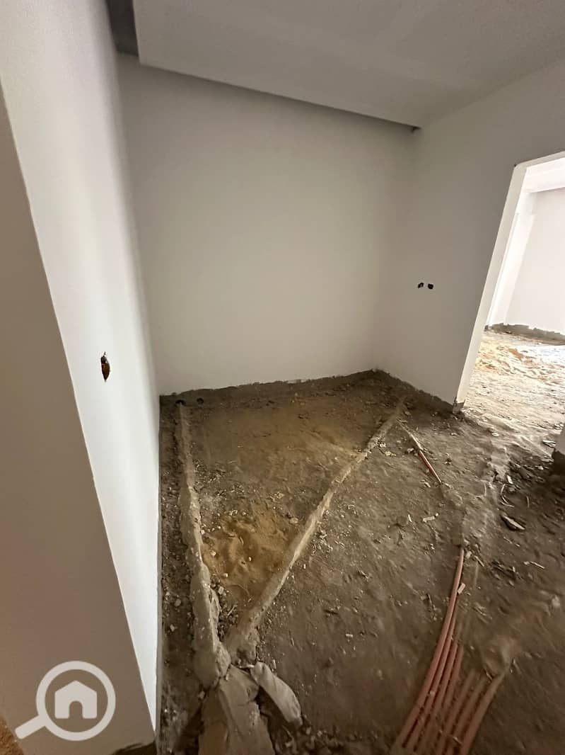 10 aeb35411-b6c5-4422-a7b1-b7afc59a9a4d. jpeg