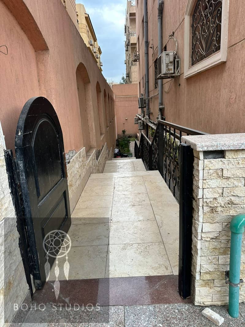 15 d7ed3a9e-9966-4b19-8dac-2f9630611ebb. jpg