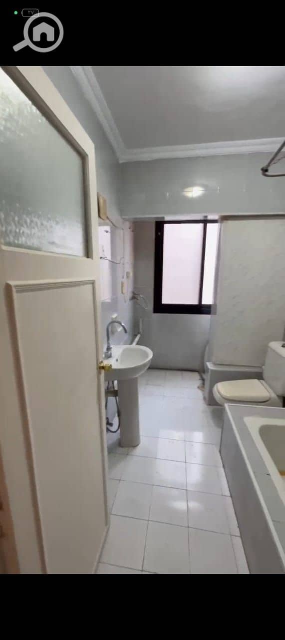 5 WhatsApp Image 2025-11-29 at 11.00. 02 AM (1). jpeg