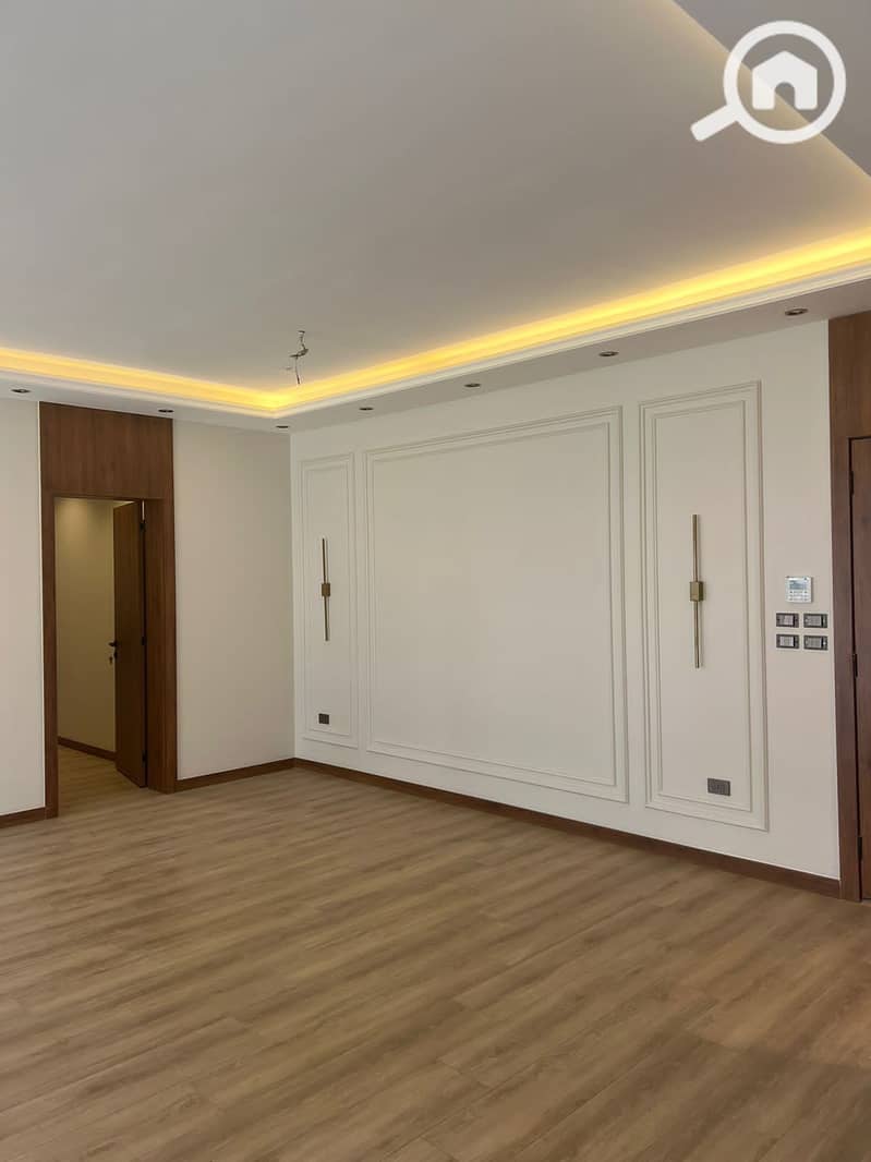 2 WhatsApp Image 2025-12-15 at 8.09. 05 PM (1). jpeg