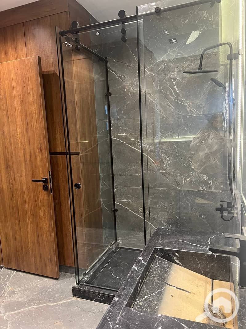 5 WhatsApp Image 2025-12-15 at 8.09. 07 PM (1). jpeg