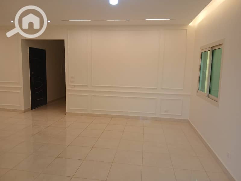 5 WhatsApp Image 2025-12-28 at 12.46. 45 PM (1). jpeg