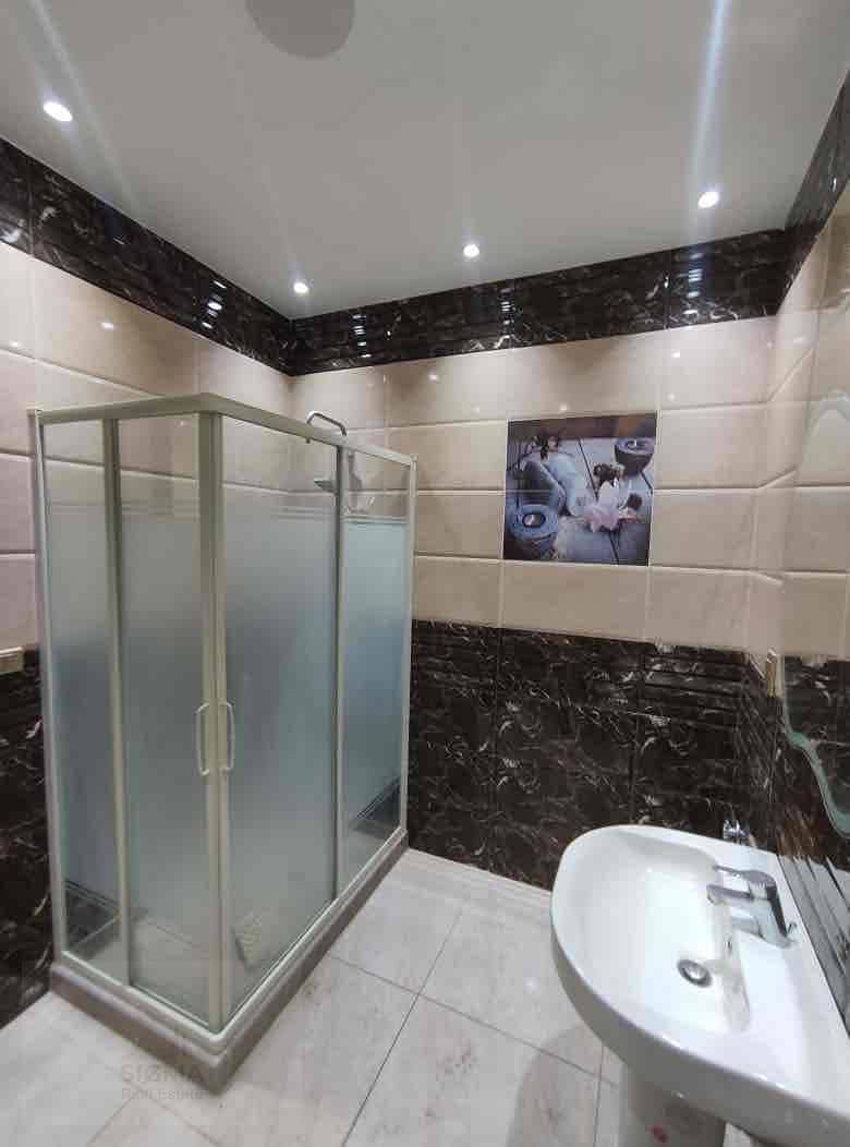 2 63965b4b-fbdc-406c-bdbf-b5342293b049. jpg