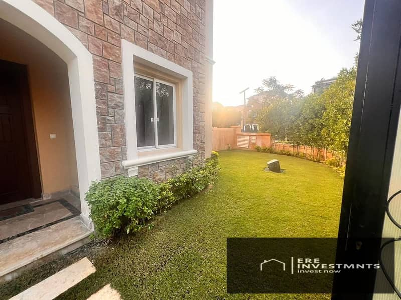 4 1a235697-3700-479f-8fac-38fe269a3bd5. jpg