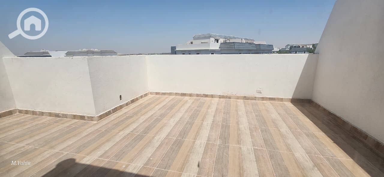 12 WhatsApp Image 2025-12-28 at 13.07. 37. jpeg