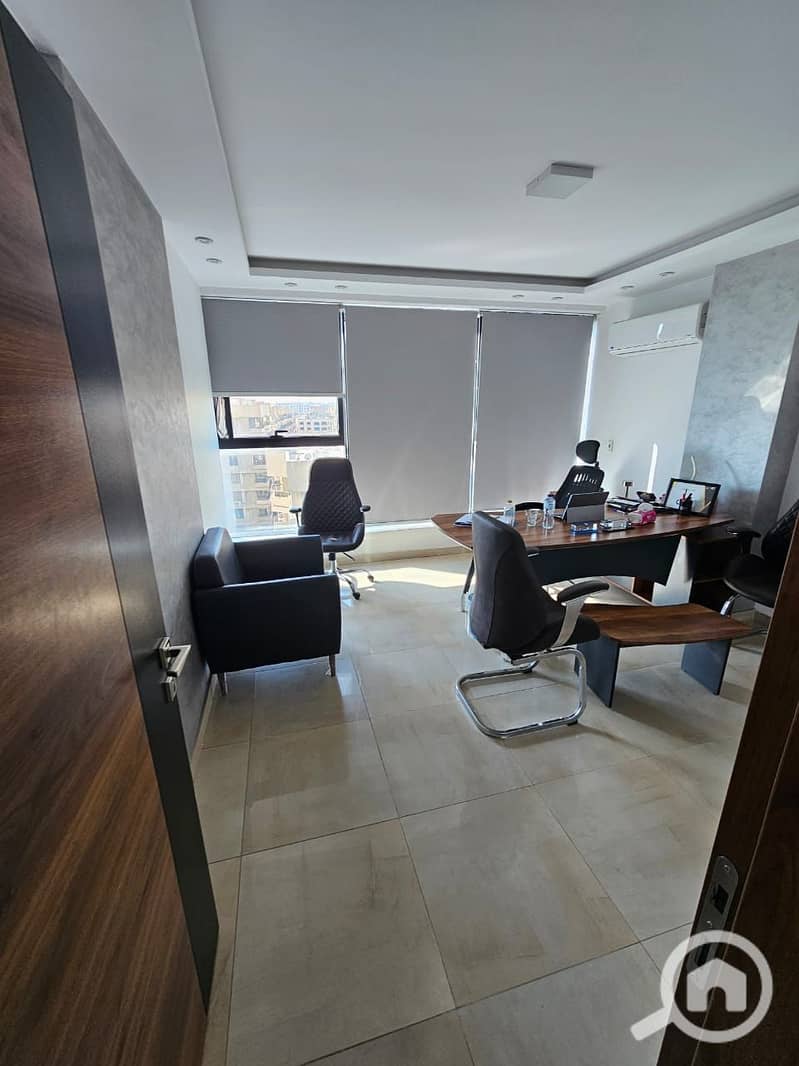 7 WhatsApp Image 2025-12-03 at 12.20. 55 PM. jpeg