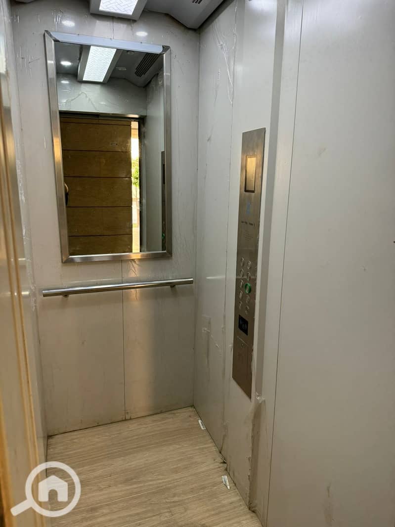 6 WhatsApp Image 2025-12-27 at 9.56. 01 PM (1). jpeg