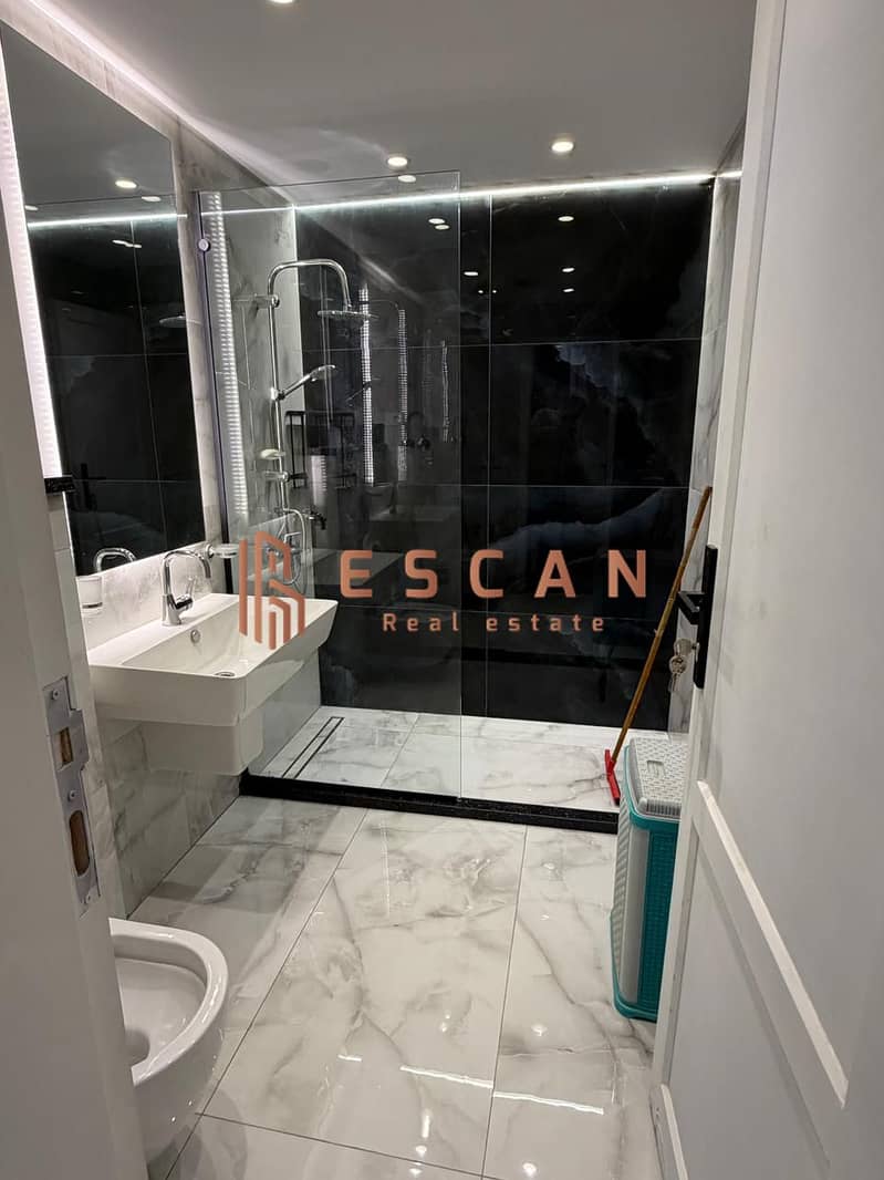 8 WhatsApp Image 2025-12-28 at 1.29. 48 PM (2). jpeg