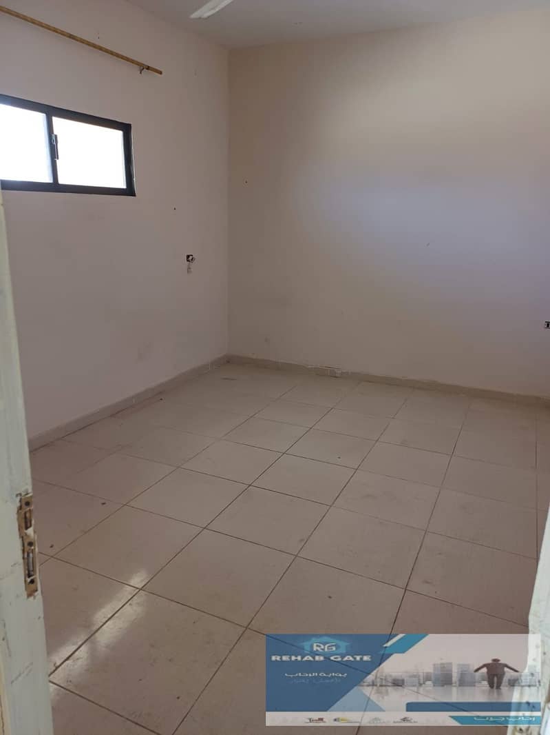 4 b51b76a6-51bc-4c2b-b73b-ee1f877b918a. jpg