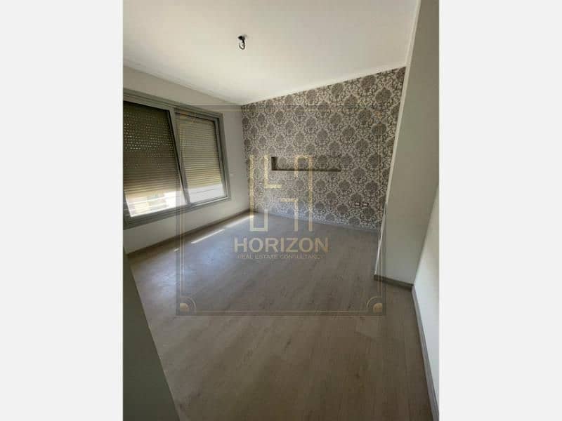 4 WhatsApp Image 2025-12-28 at 12.39. 32 PM (1). jpg