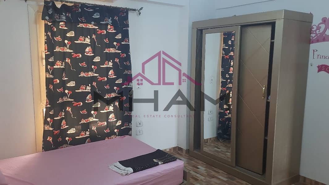 6 photo_5944934688944229906_y. jpg