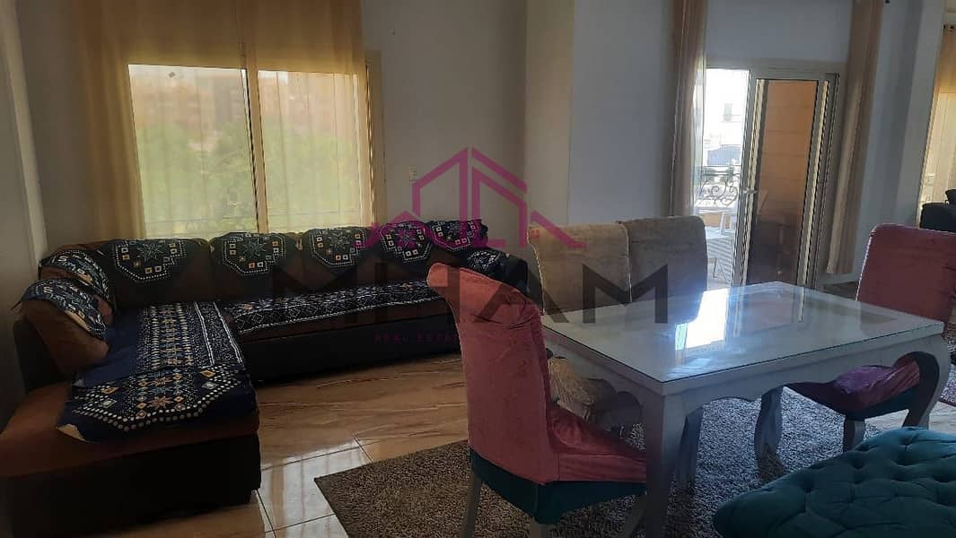 14 photo_5944934688944229915_y. jpg