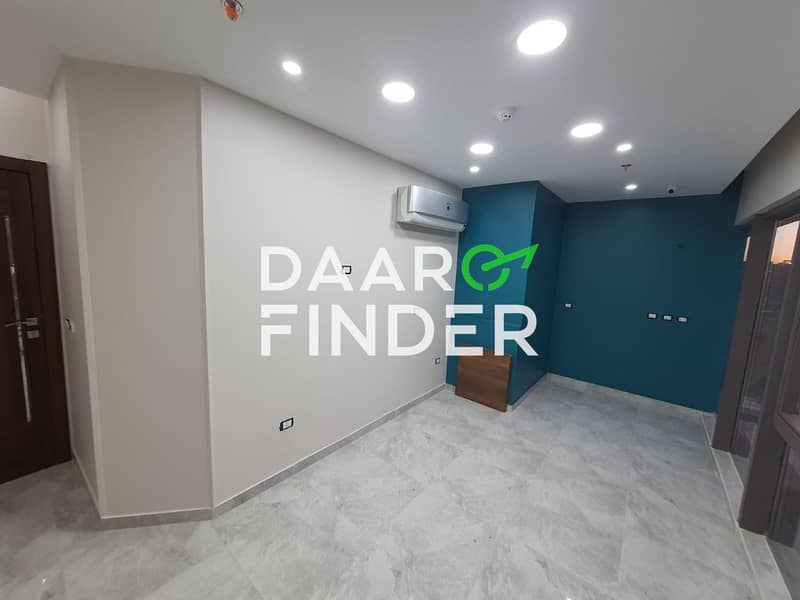 12 WhatsApp Image 2025-12-18 at 11.33. 56 (3). jpeg