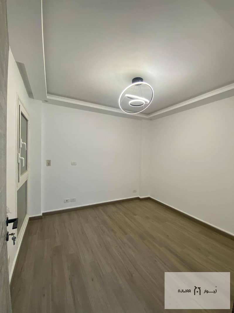 4 1b27b360-eede-4603-a983-d0fee594f7af. jpg