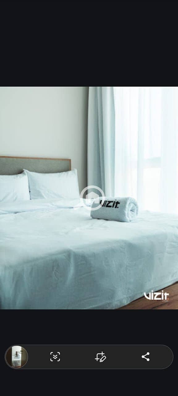 12 206e4bd5-2074-448c-8794-18016a8ce2f9. jpg