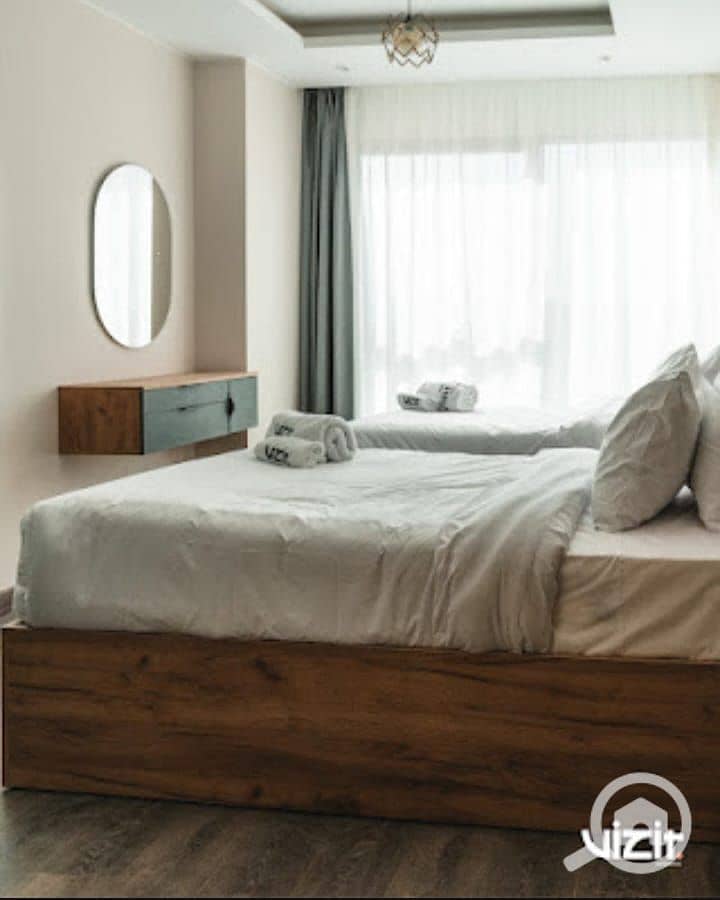 17 4334fa89-47d9-45d1-956b-4f56f5ee9398. jpg