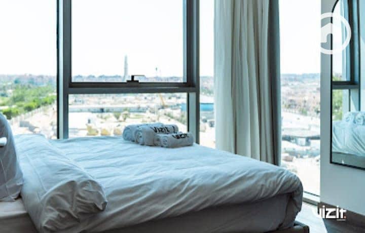 18 86875e47-8f1d-4ddb-aef3-ae42f621b754. jpg