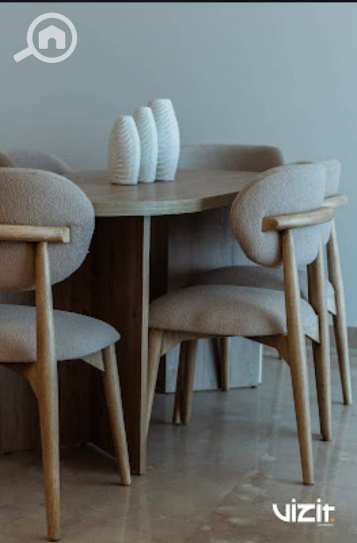 22 b5408a23-4e0a-40fb-9813-b8468af7c367. jpg