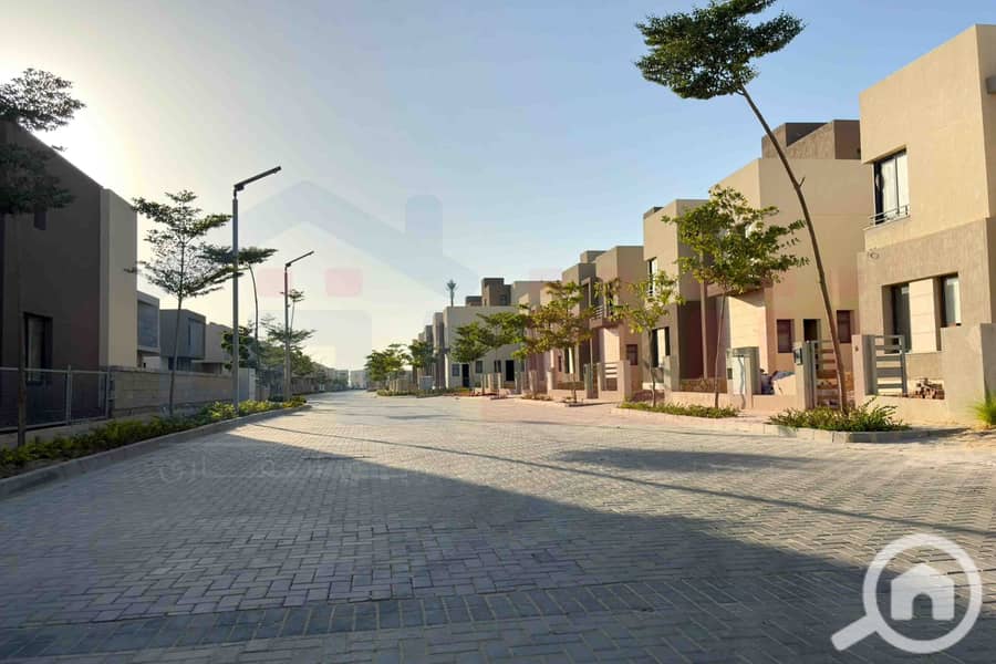 8 WhatsApp Image 2025-12-25 at 15.14. 39. jpg