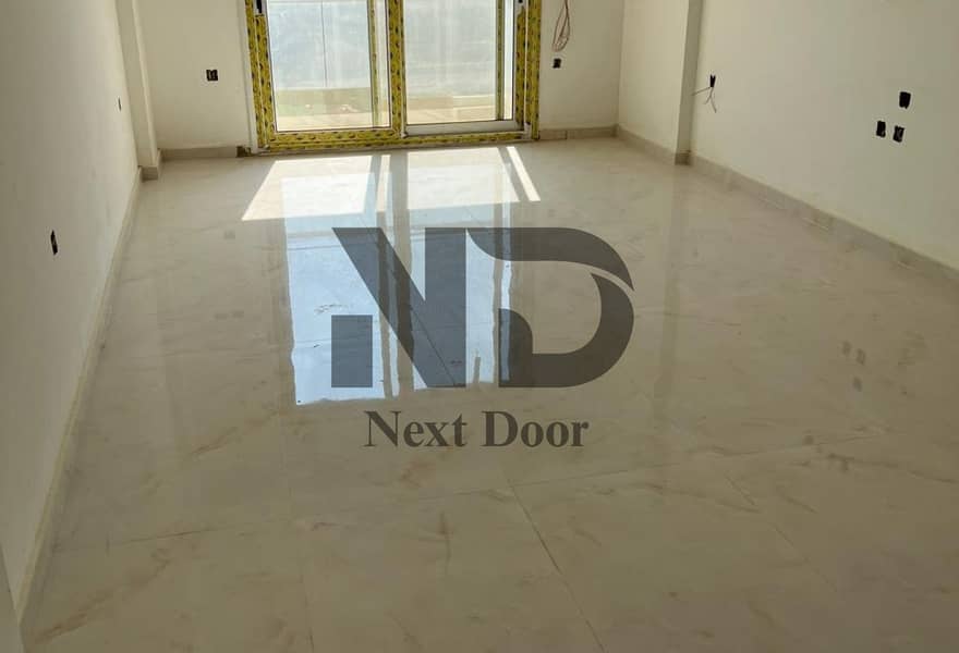 4 62c14c4f-b674-417a-b5ef-30a93a89da32. jpg