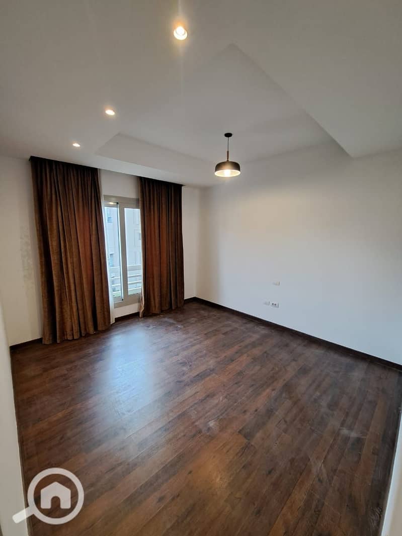 6 WhatsApp Image 2025-12-21 at 2.20. 04 PM (2). jpeg