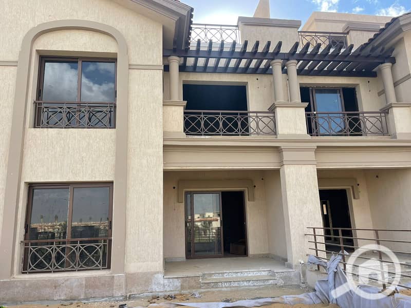 3 8a6b76e8-6583-4bcb-a496-8c5230dc3895. jpg