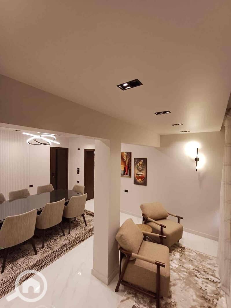 22 c2e123d4-6e9a-4708-afa8-0d3ecb314add. jpg