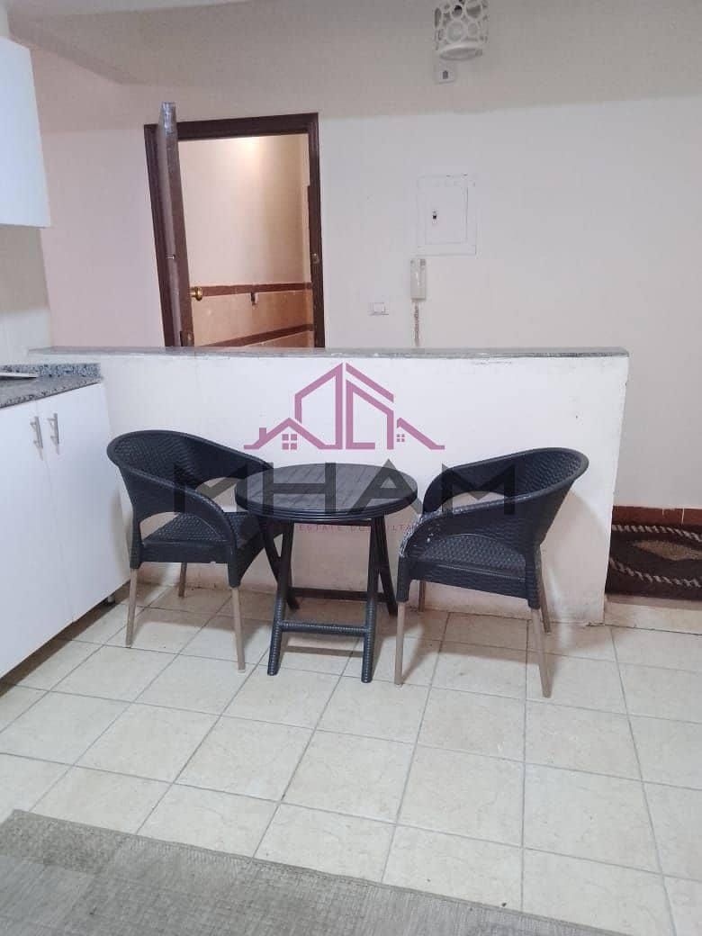 13 photo_5938139745739279567_y. jpg