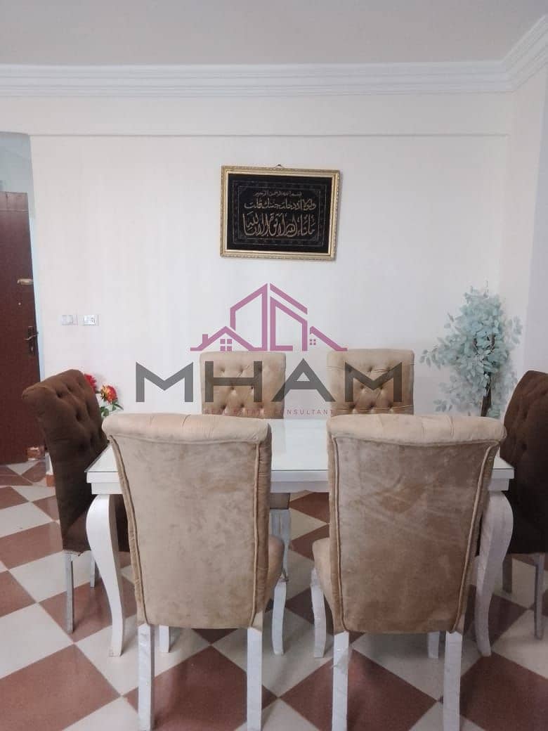 21 photo_5938139745739279581_y. jpg