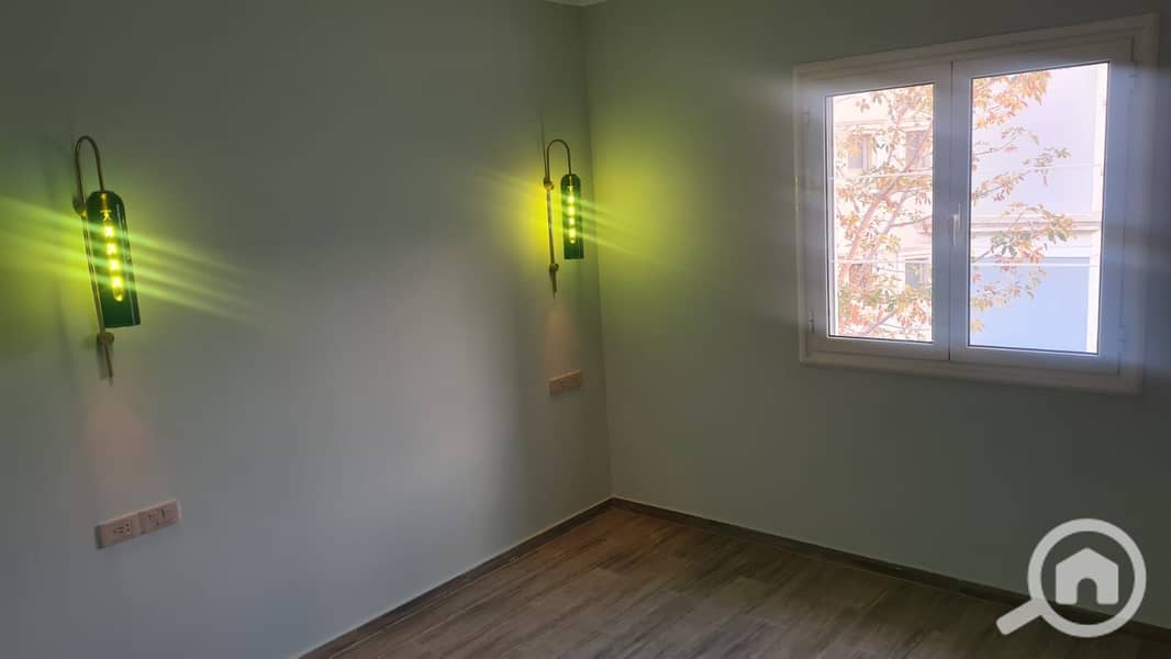 10 WhatsApp Image 2025-12-28 at 13.08. 32 (1). jpeg