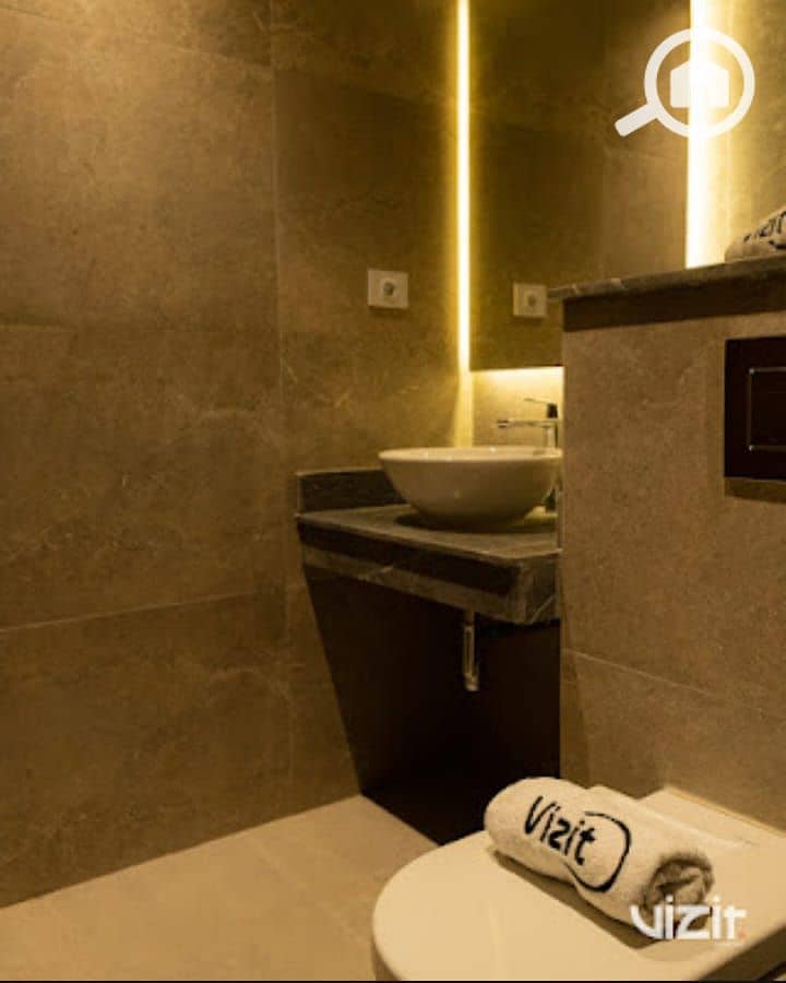 12 WhatsApp Image 2025-12-28 at 13.54. 23 (1). jpeg