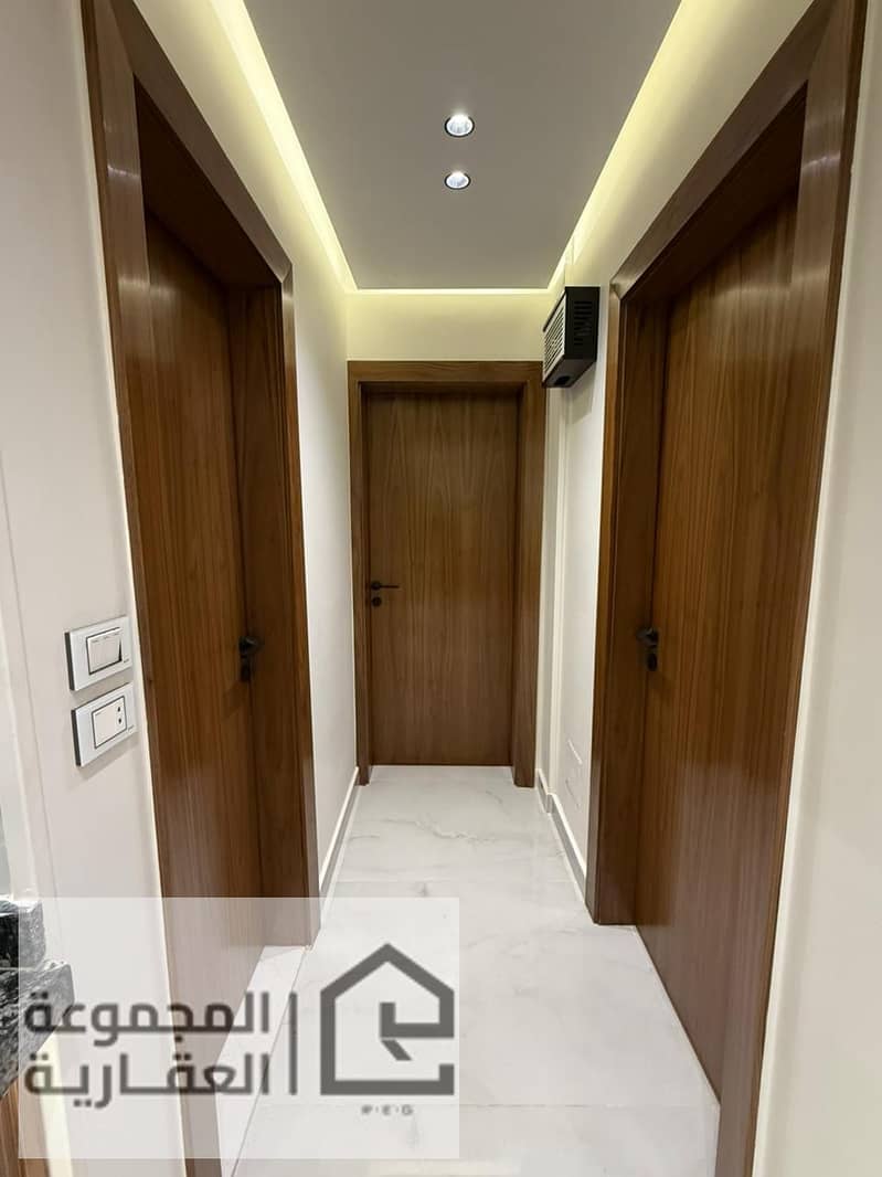 10 4835e134-2d14-4112-87a2-aabd57afd64a. jpg