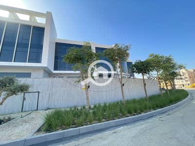 مکتب  للايجار في القاهرة الجديدة، القاهرة - WhatsApp Image 2025-11-29 at 5.51. 07 PM (2). jpeg