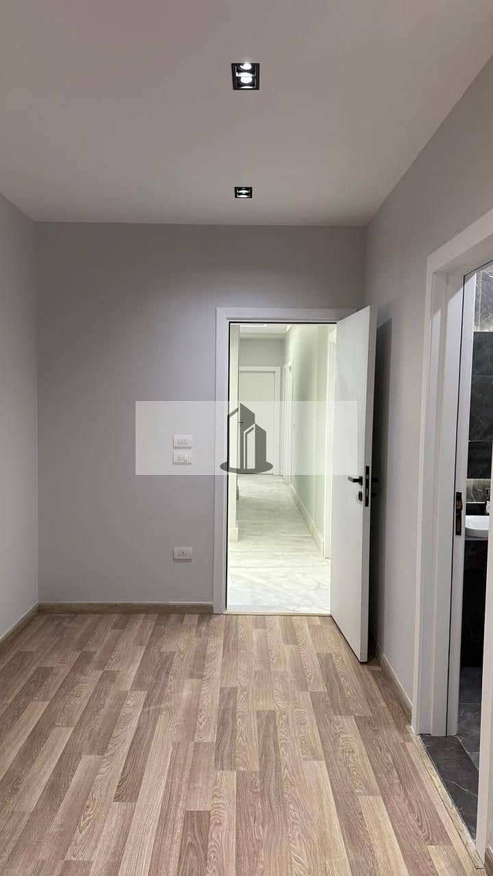 6 WhatsApp Image 2025-12-27 at 1.26. 39 PM (1). jpeg