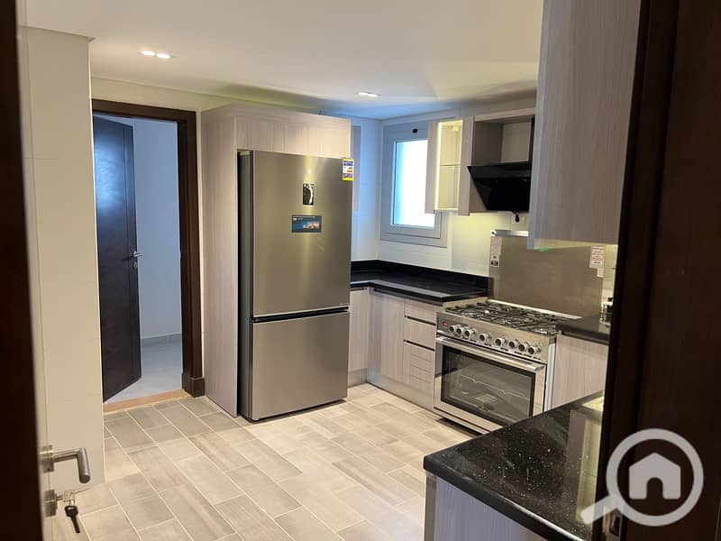 6 WhatsApp Image 2025-12-19 at 2.37. 07 PM. jpeg