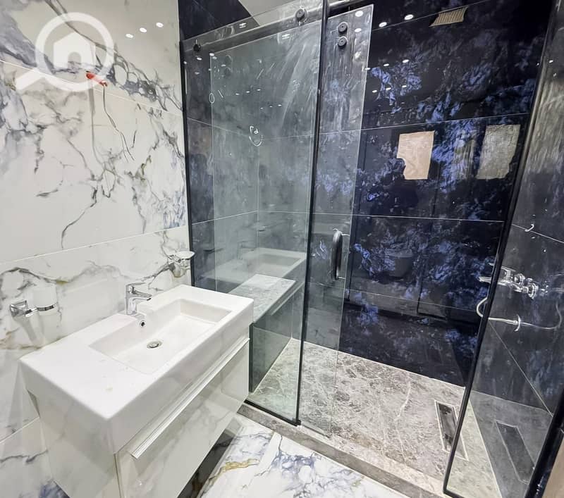 17 760521a5-3642-41f2-91d7-acd9723b8e94. jpg