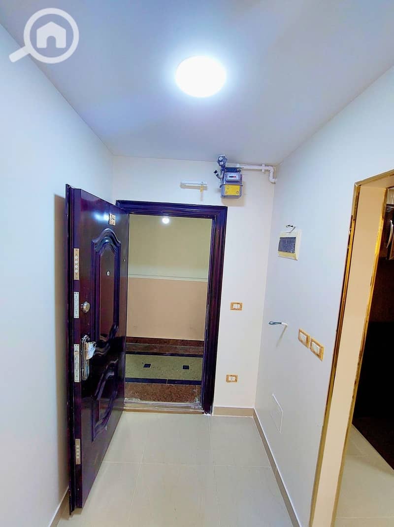 15 562251259_24949834561300300_3631442767776745385_n. jpg