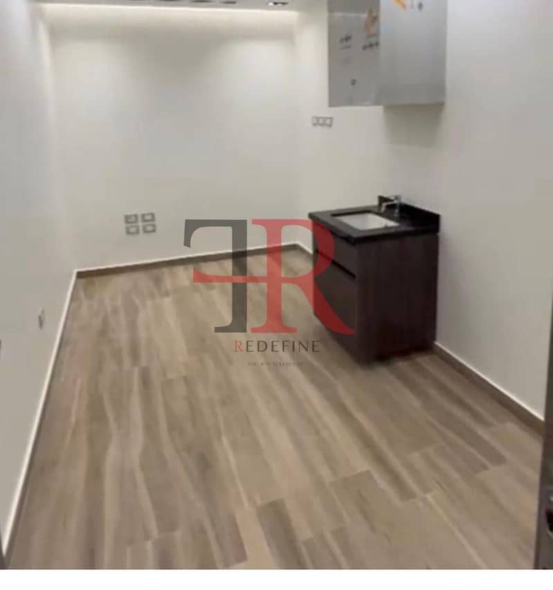 5 WhatsApp Image 2025-12-28 at 2.14. 15 PM (4). jpeg