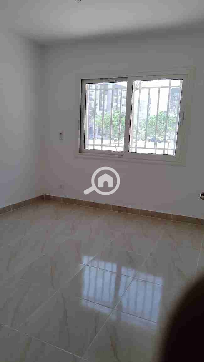 7 4cc8f707-533d-4dfb-82f2-cd1ac0e14b62-1_all_531. jpg