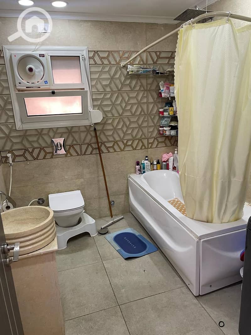 3 1db16d16-0656-4c85-b2e9-071aff92b520. jpg