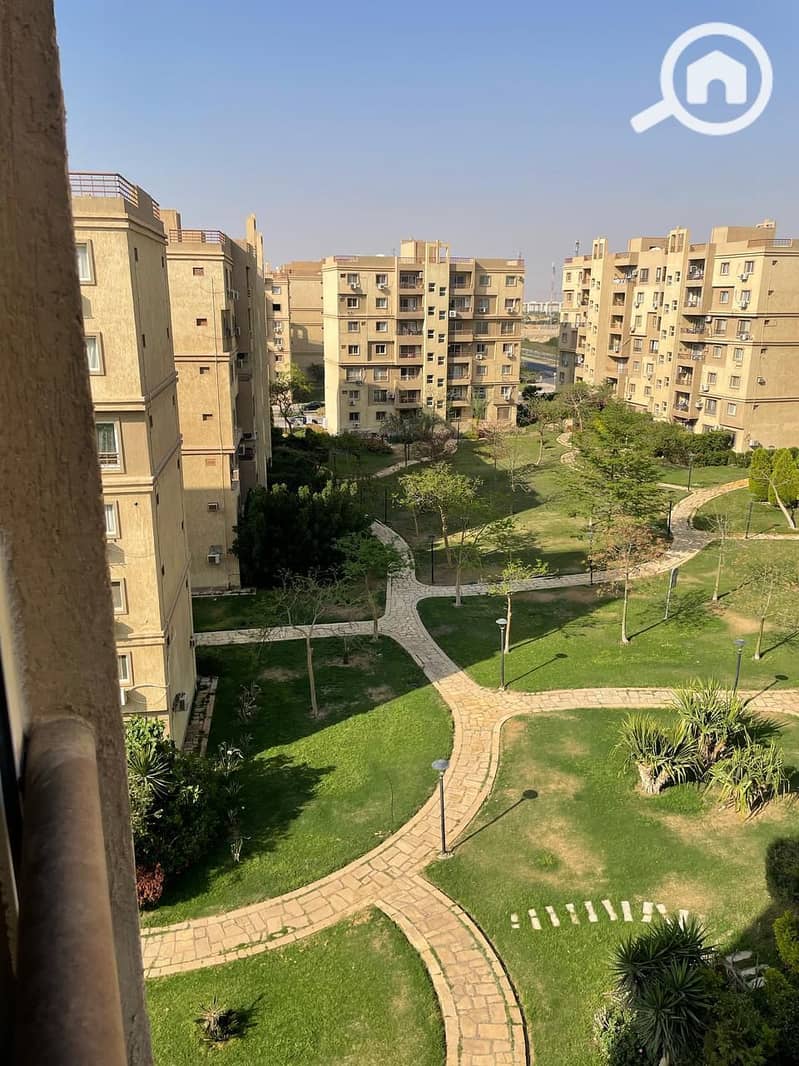 6 8d67cbc8-cc88-4006-a6ee-9a66d65a6e18. jpg