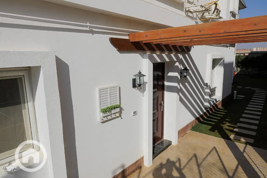 2 WhatsApp Image 2025-12-28 at 2.22. 49 PM (1). jpeg