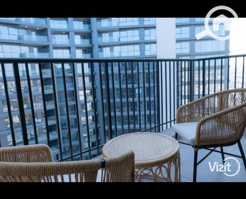 2 2dc0112f-8600-4187-942d-3f945fb4712d. jpg