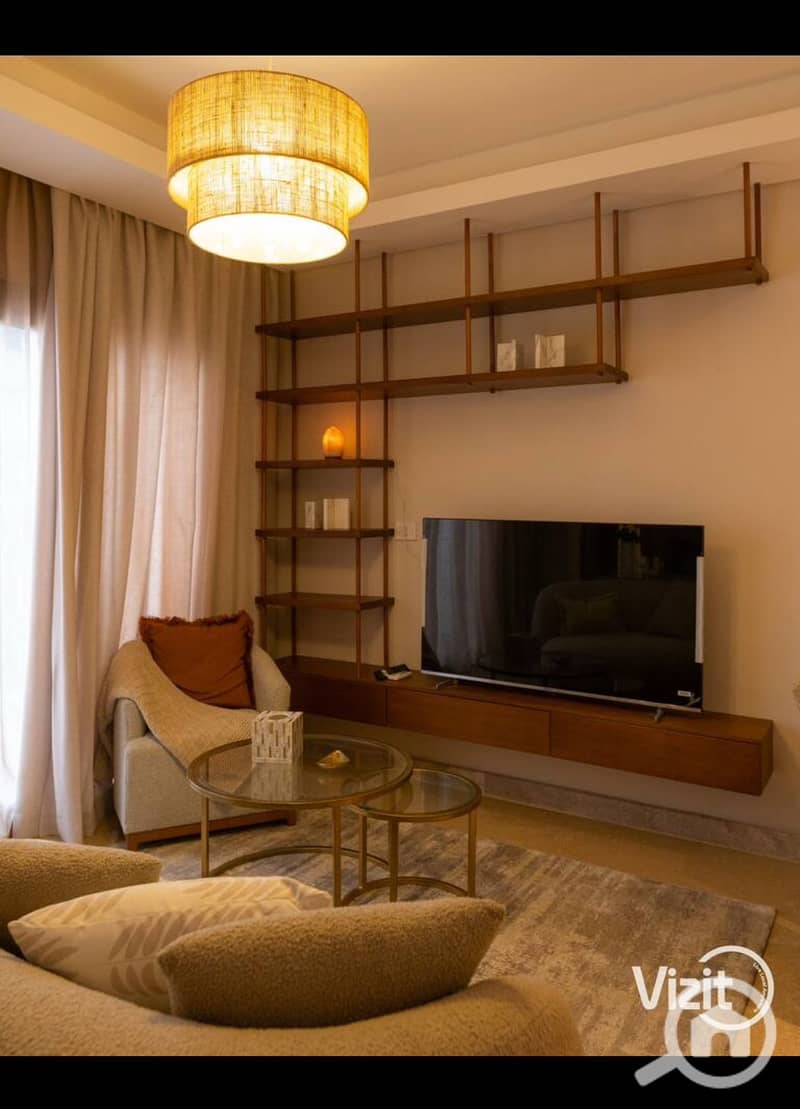 5 3d2a8b5f-63c2-4dd9-b2ee-fac616b20865. jpg