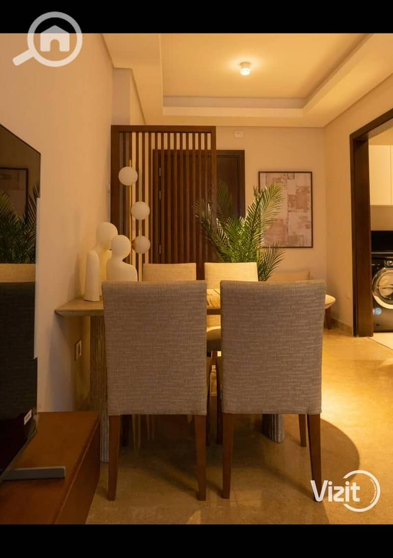 19 b5f80c58-16e2-49ba-bd51-4c1e07696131. jpg