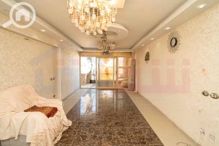 فلیٹ 3 غرف نوم للبيع في ميامي، الإسكندرية - DSC04338. jpg