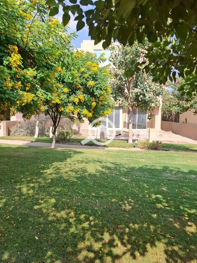 10 WhatsApp Image 2025-10-15 at 2.45. 13 PM. jpeg