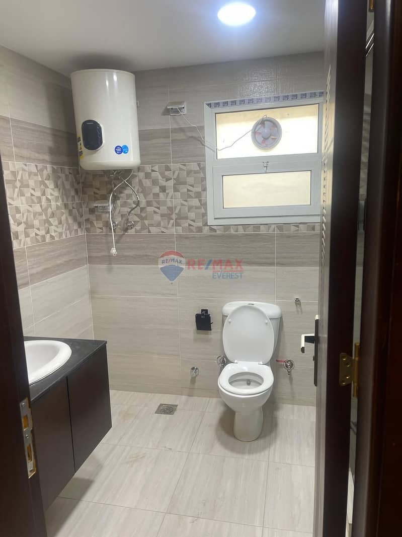 9 WhatsApp Image 2025-09-23 at 12.31. 34 PM (2). jpeg