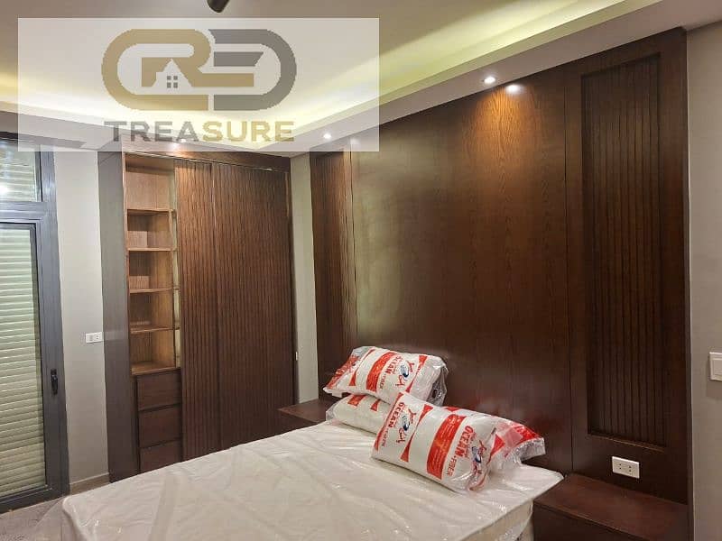 5 WhatsApp Image 2025-12-17 at 5.16. 36 PM. jpg